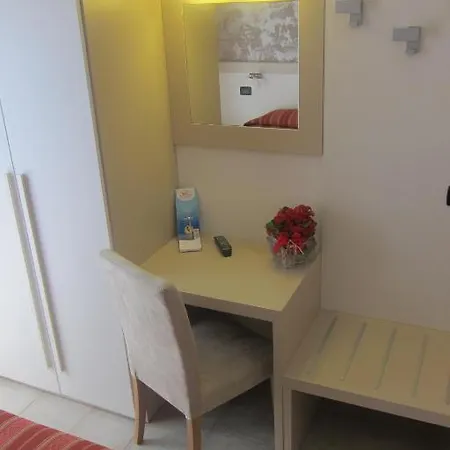 Hotel Menfi 3* Lido di Jesolo