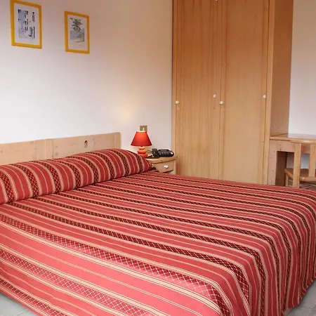 Hotell Hotel Menfi 3*