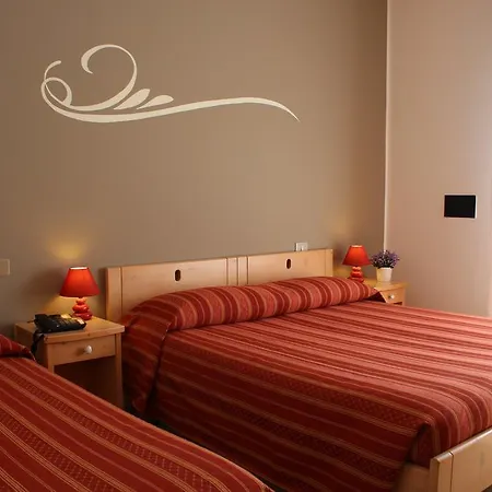 Hotell Hotel Menfi 3*