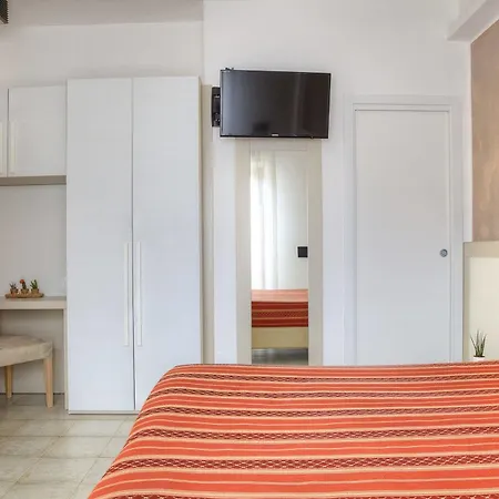 Hotel Menfi Hotell